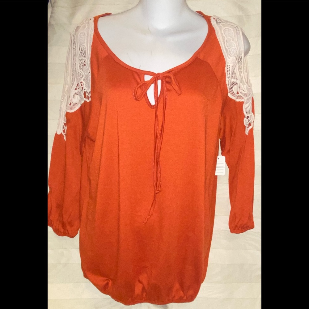 Cold shoulder top